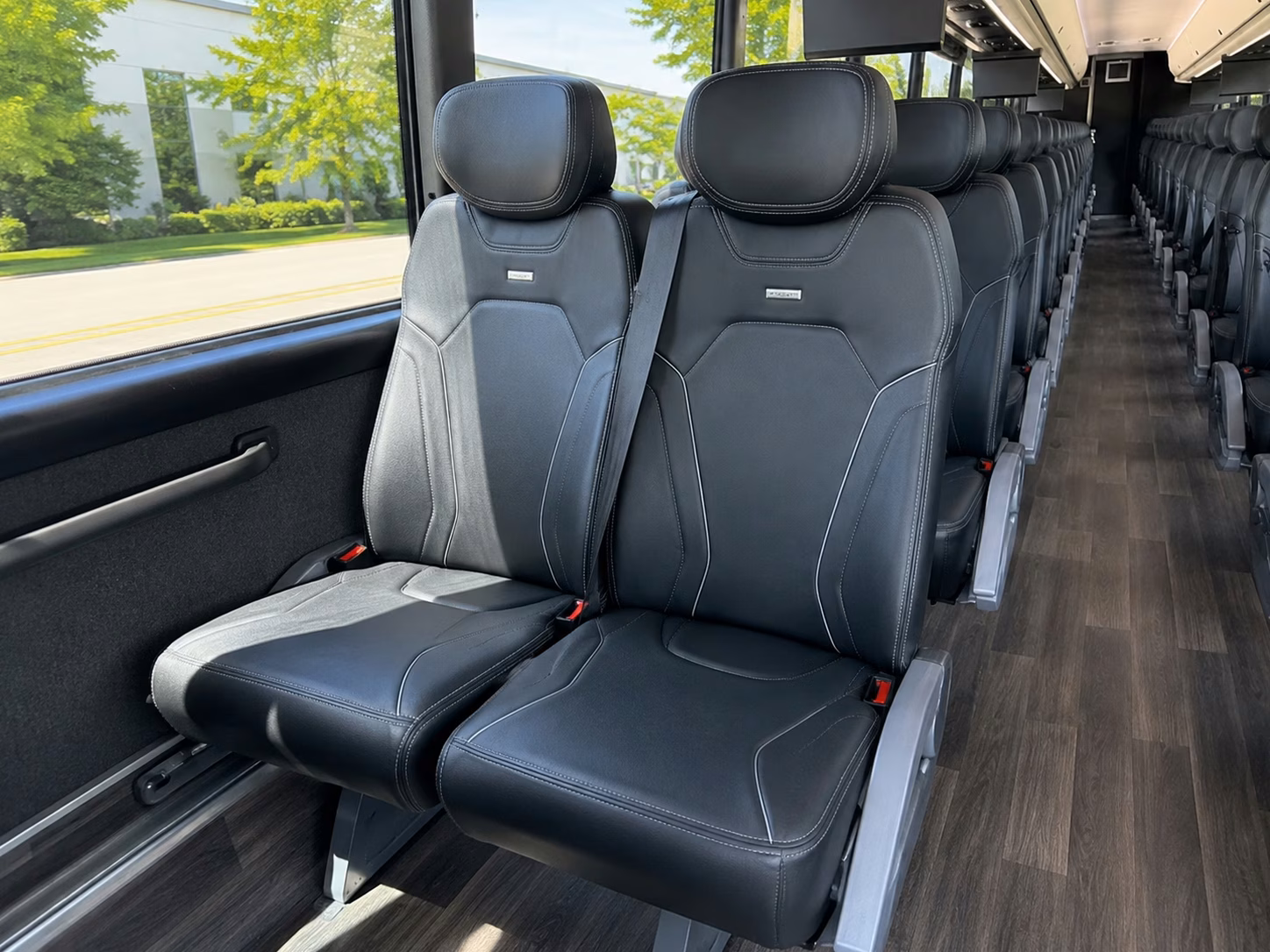 how the bus type you choose changes charter bus prices in mission viejo california