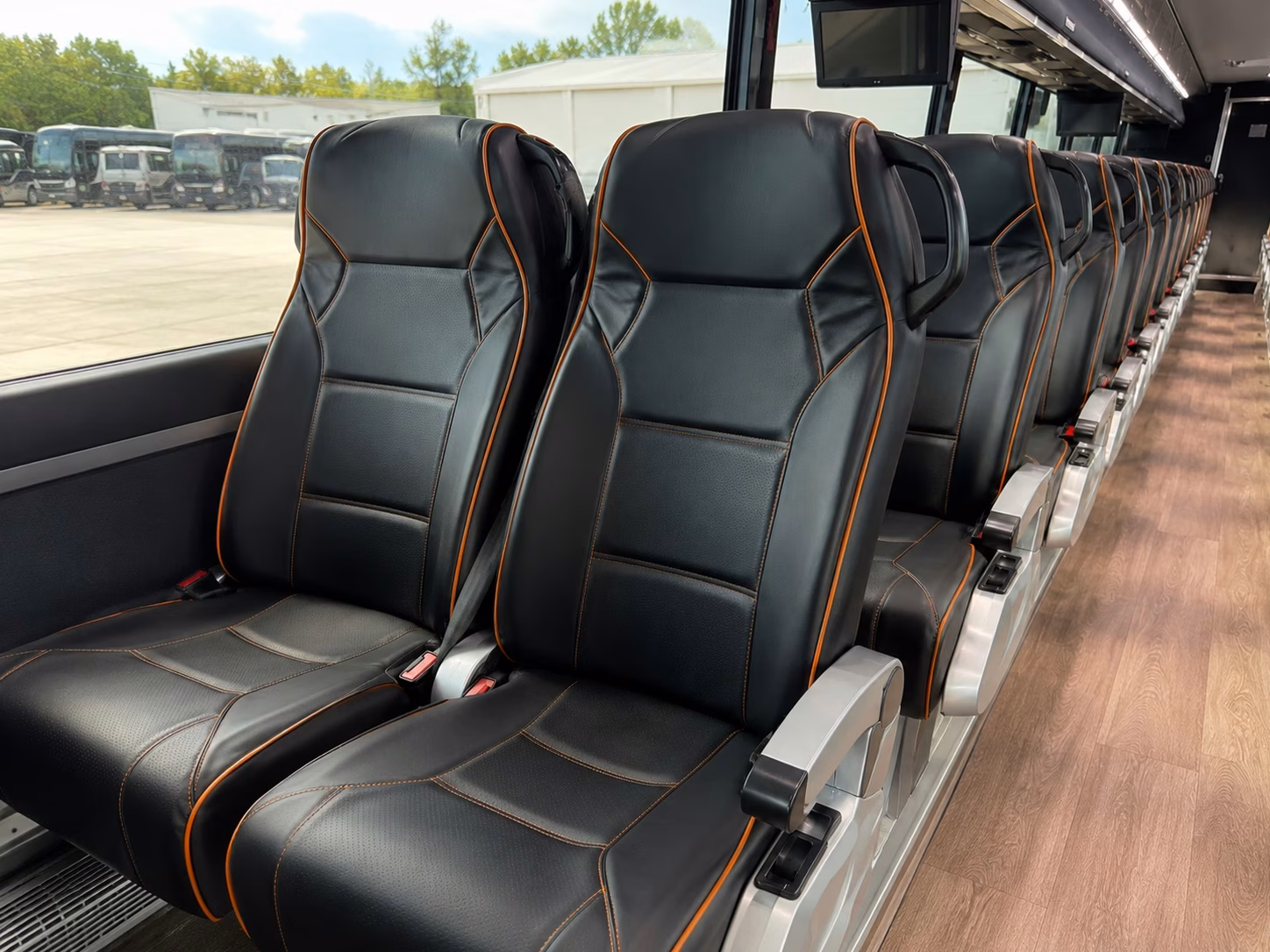mission viejo wedding shuttle buses between ceremony and reception