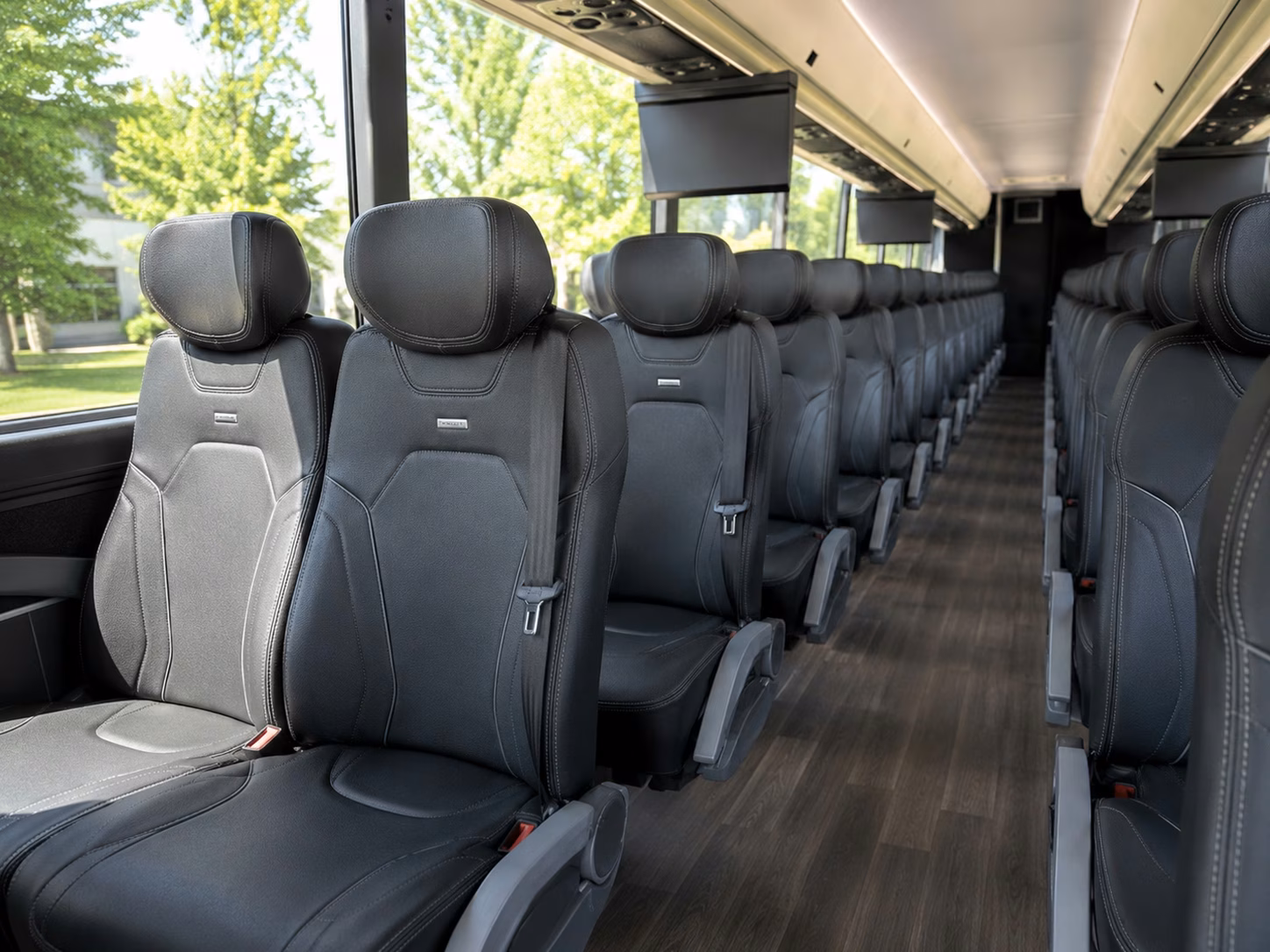 sports team fan charter bus rentals in mission viejo